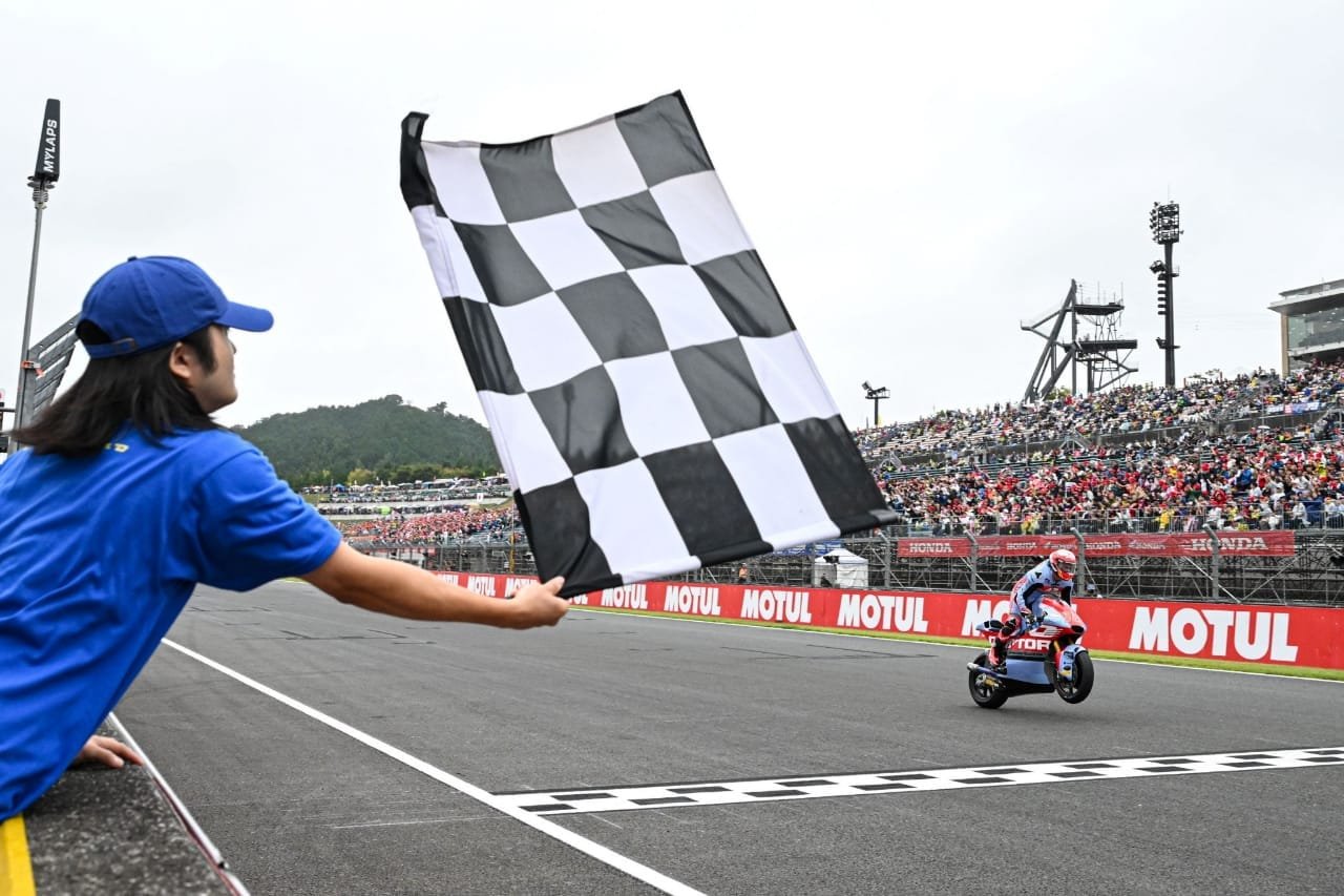 The slick tyre gamble: Gonzalez wins as Ogura pockets crucial P2 to extend title lead