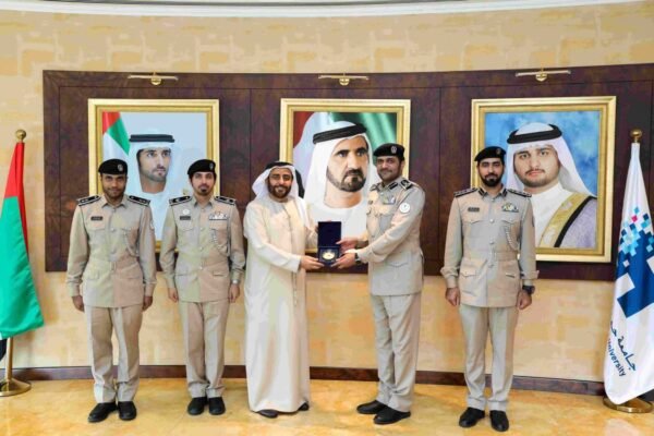 جامعة حمدان بن محمد الذكية تستقبل وفداً من أكاديمية الشارقة للعلوم الشرطية للاطلاع على مبادرة وكيل ذكاء اصطناعي لكل عضو هيئة تدريس